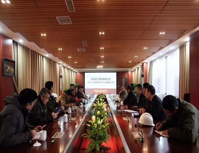 Baosteel Group은 당사가 제작 한 되감기 프로젝트의 크레인을 점검합니다 .611153008.jpg Baosteel Group conducts A check on the cranes of rewinding unit project that our company has built611153008.jpg