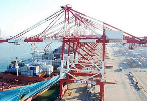 부두 컨테이너 크레인